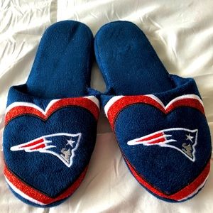 New England Patriots slippers